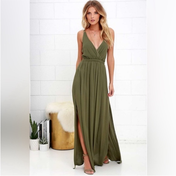 Lulu's Lost In Paradise Olive Green Maxi Dress. Medium. NWT. - Picture 3 of 16
